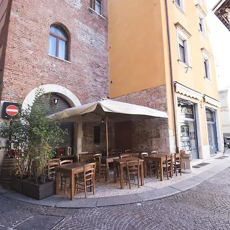 Italianflat - Rentroom Verona