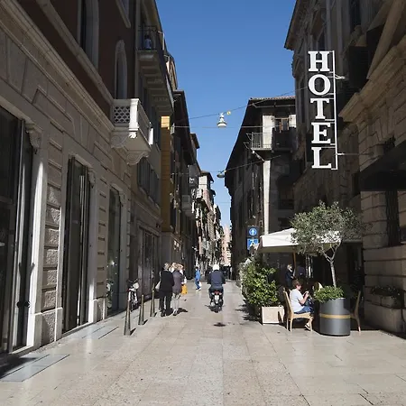Italianflat - Rentroom Old Town - 200mt To Arena